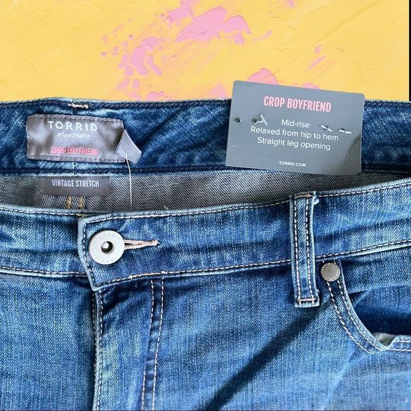 Torrid Medium Wash Eco Vintage Stretch Crop Boyfriend Jeans Size 22 NWT - Picture 12 of 14